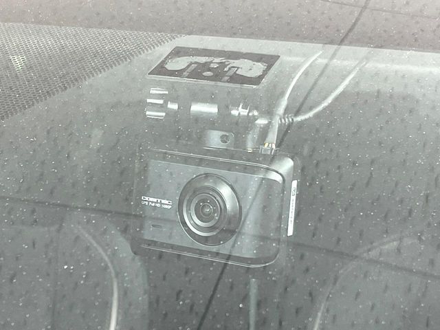 TOYOTA PRIUS 2023 Image 31