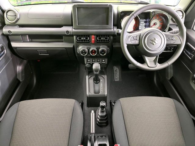SUZUKI JIMNY 4WD 2025 Image 31