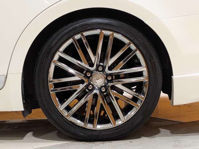 TOYOTA CROWN SEDAN HYBRID 2015 Image 31