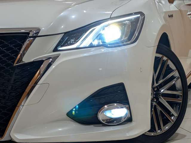 TOYOTA CROWN SEDAN HYBRID 2015 Image 31