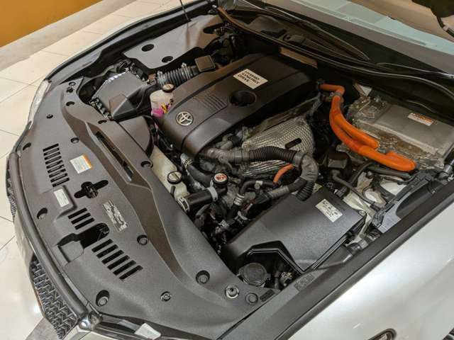 TOYOTA CROWN SEDAN HYBRID 2015 Image 31