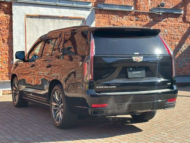 CADILLAC ESCALADE 2023 Image 31