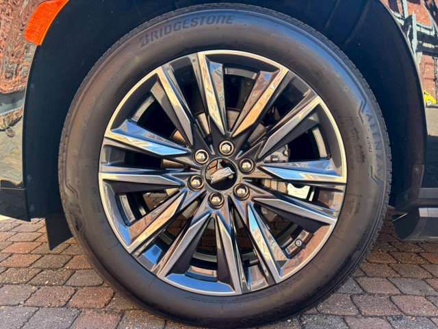 CADILLAC ESCALADE 2023 Image 31