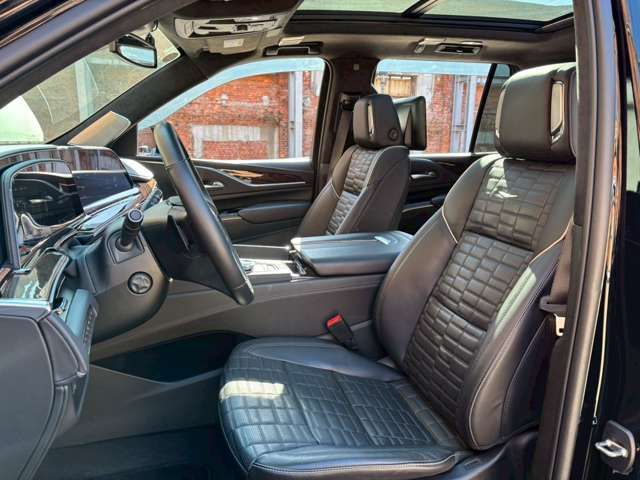 CADILLAC ESCALADE 2023 Image 31