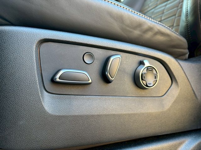 CADILLAC ESCALADE 2023 Image 31