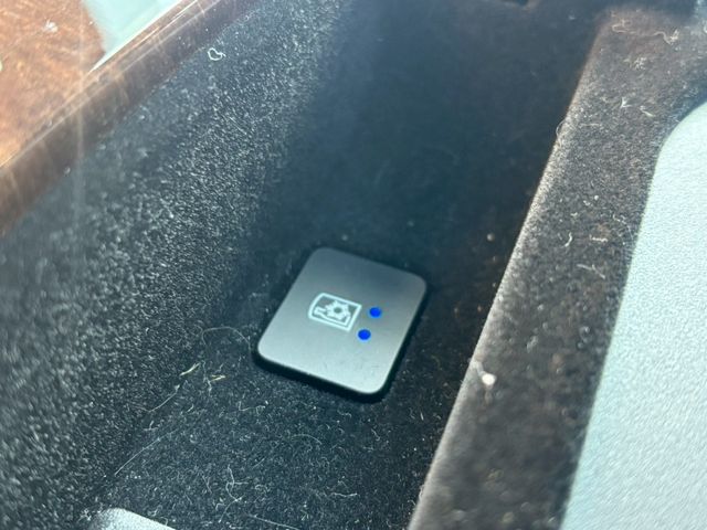 CADILLAC ESCALADE 2023 Image 31