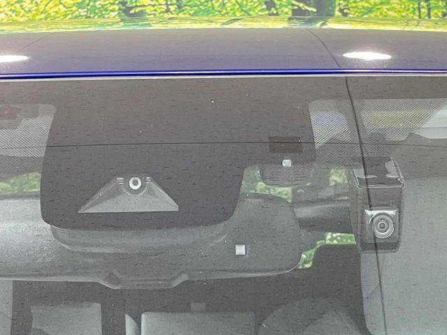 TOYOTA PRIUS 4WD 2018 Image 31