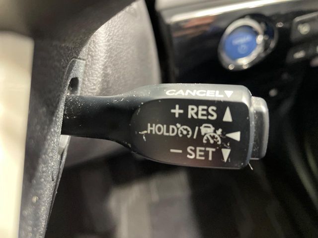 TOYOTA PRIUS 4WD 2018 Image 31