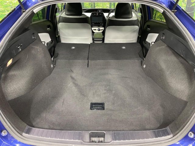TOYOTA PRIUS 4WD 2018 Image 31