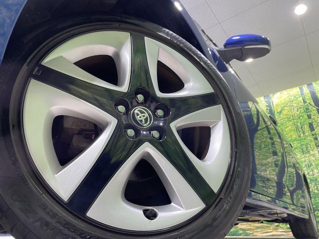 TOYOTA PRIUS 4WD 2018 Image 31