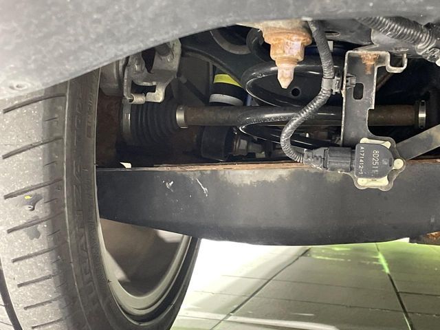 TOYOTA PRIUS 4WD 2018 Image 31