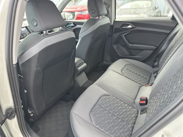 AUDI A1 SPORTBACK 2024 Image 31