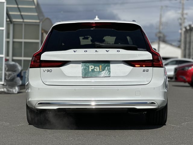 VOLVO V90 2025 Image 31