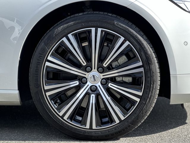 VOLVO V90 2025 Image 31