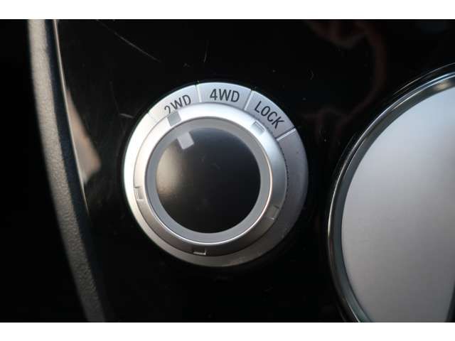 MITSUBISHI DELICA D:5 4WD 2015 Image 31