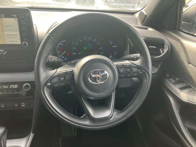 TOYOTA YARIS CROSS HYBRID 2024 Image 31