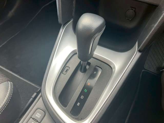 TOYOTA YARIS CROSS HYBRID 2024 Image 31