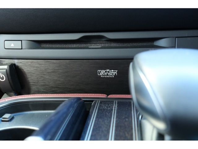 TOYOTA LEXUS LS500H 4WD 2018 Image 31