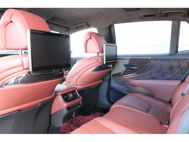 TOYOTA LEXUS LS500H 4WD 2018 Image 31