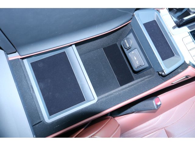 TOYOTA LEXUS LS500H 4WD 2018 Image 31