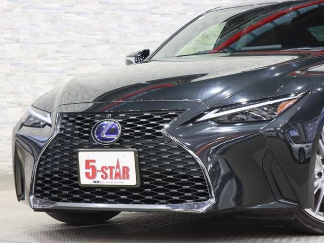 TOYOTA LEXUS IS300H 2020 Image 31