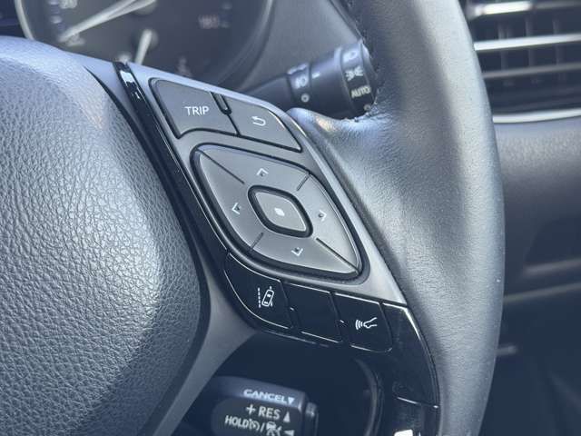 TOYOTA C-HR 2019 Image 31