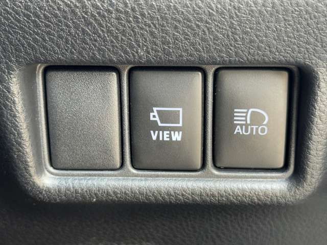 TOYOTA C-HR 2019 Image 31