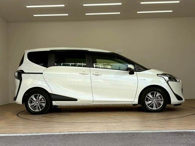 TOYOTA SIENTA HYBRID 2020 Image 31