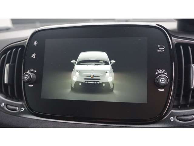 FIAT ABARTH 695 2025 Image 31