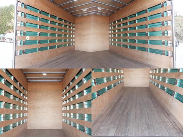 HINO DUTRO 2018 Image 31