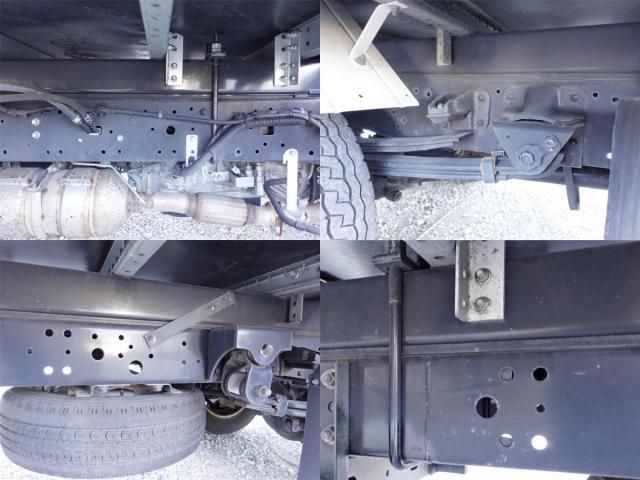 HINO DUTRO 2018 Image 31