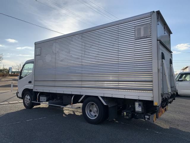 HINO DUTRO 2008 Image 31