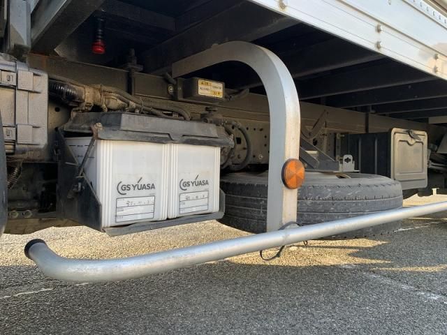 HINO DUTRO 2008 Image 31