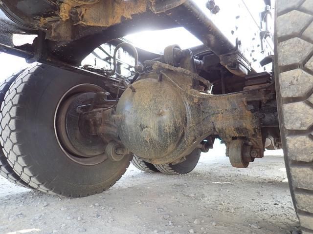 MITSUBISHI FUSOU SUPER GREAT 2015 Image 31