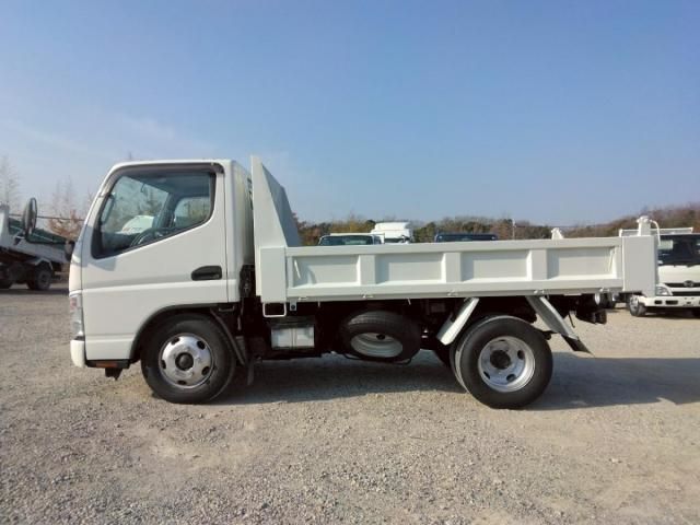MITSUBISHI CANTER 2006 Image 31