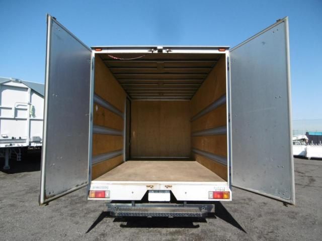 TOYOTA DYNA 2017 Image 31