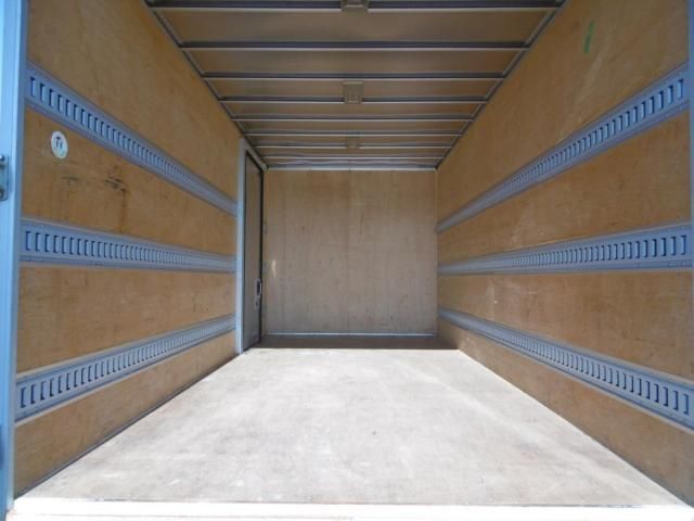 TOYOTA DYNA 2017 Image 31