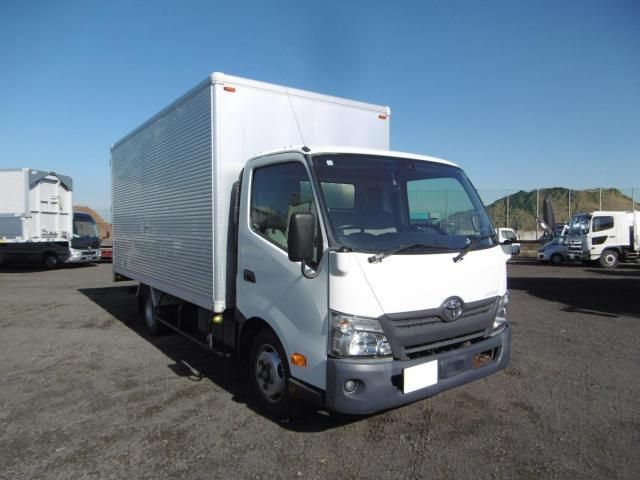 TOYOTA DYNA 2017 Image 31