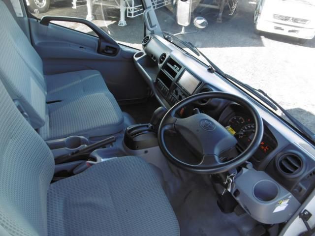 TOYOTA DYNA 2017 Image 31