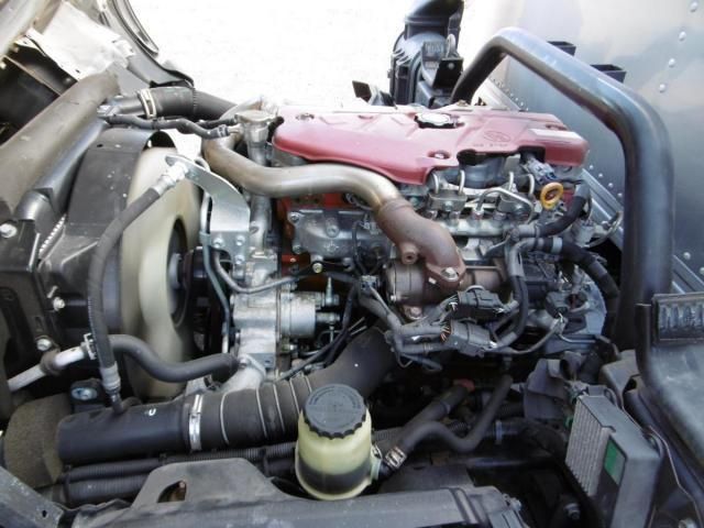 TOYOTA DYNA 2017 Image 31