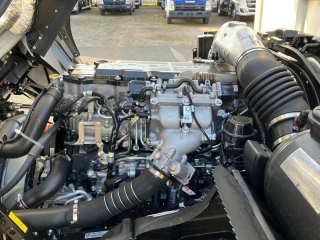 MITSUBISHI FUSOU FIGHTER 2025 Image 31