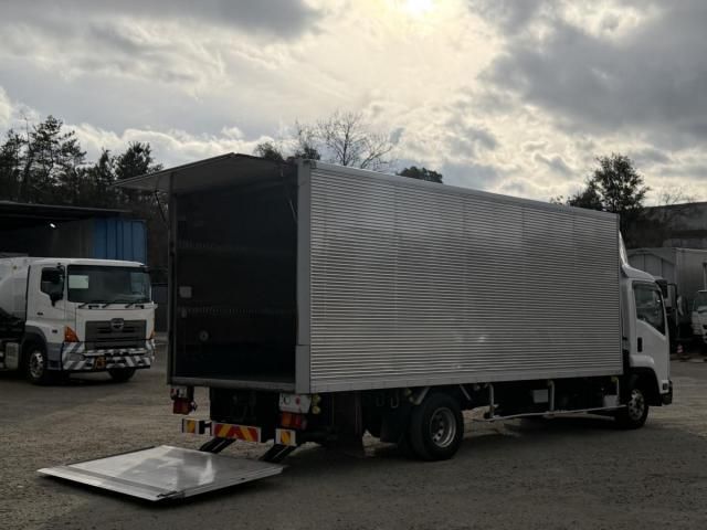 ISUZU FORWARD 2017 Image 31