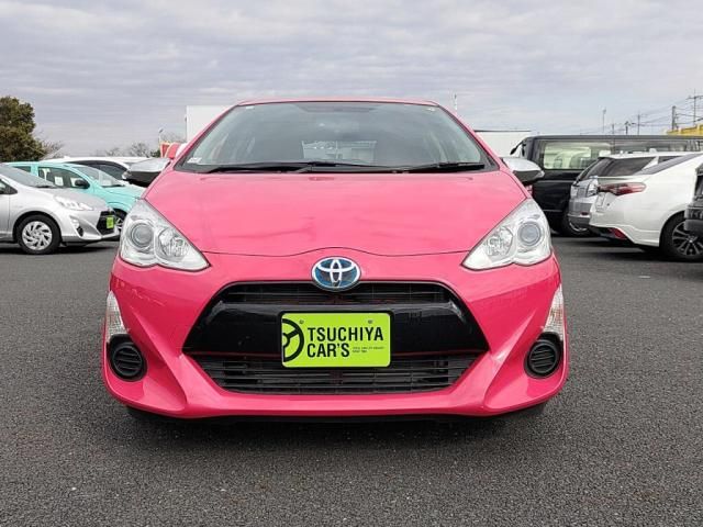 TOYOTA AQUA 2015 Image 31