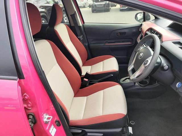 TOYOTA AQUA 2015 Image 31