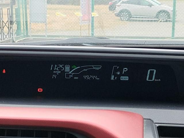 TOYOTA AQUA 2015 Image 31