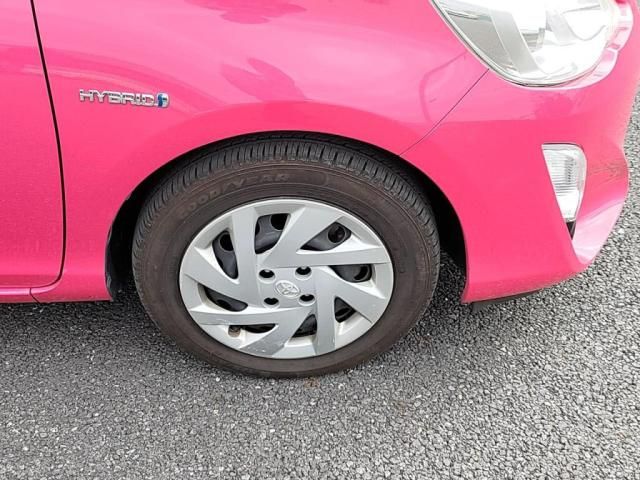 TOYOTA AQUA 2015 Image 31