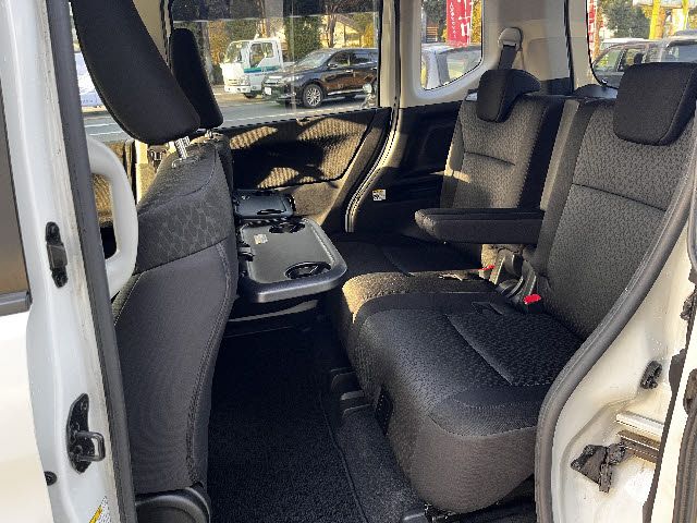 MITSUBISHI DELICA D:2 CUSTOM 2W 2017 Image 31