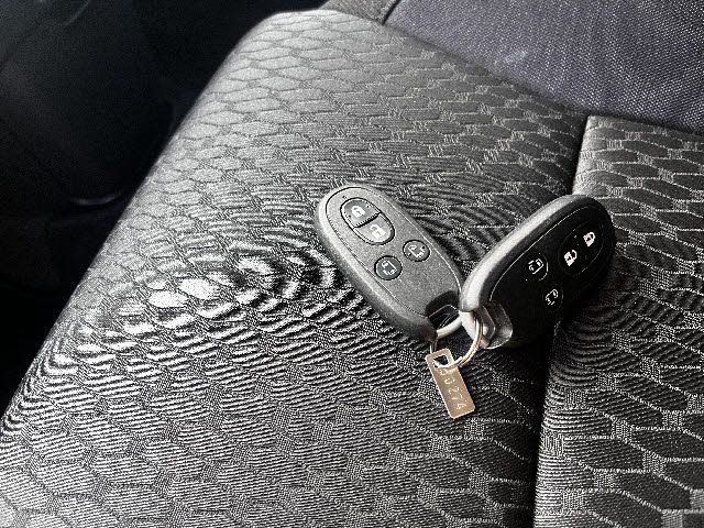 MITSUBISHI DELICA D:2 CUSTOM 2W 2017 Image 31