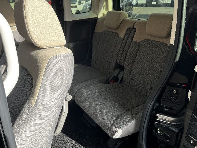 HONDA N BOX 2021 Image 31