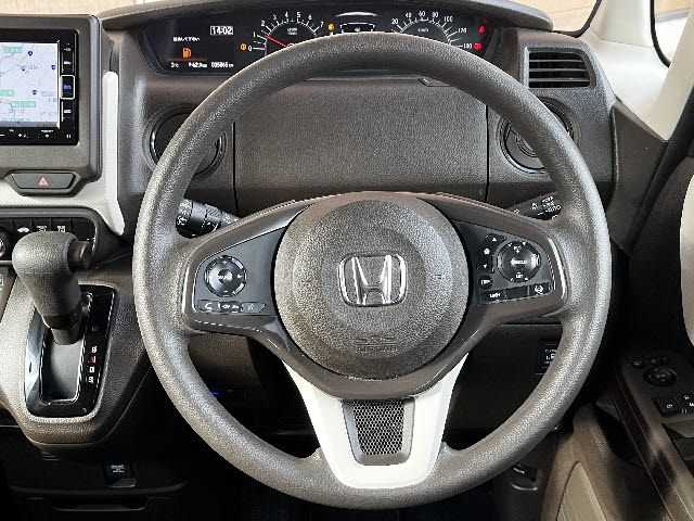 HONDA N BOX 2021 Image 31